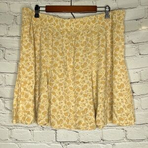 Madewell Yellow Flower Print Flowy Short Skirt Size 2X Ecellent Condition